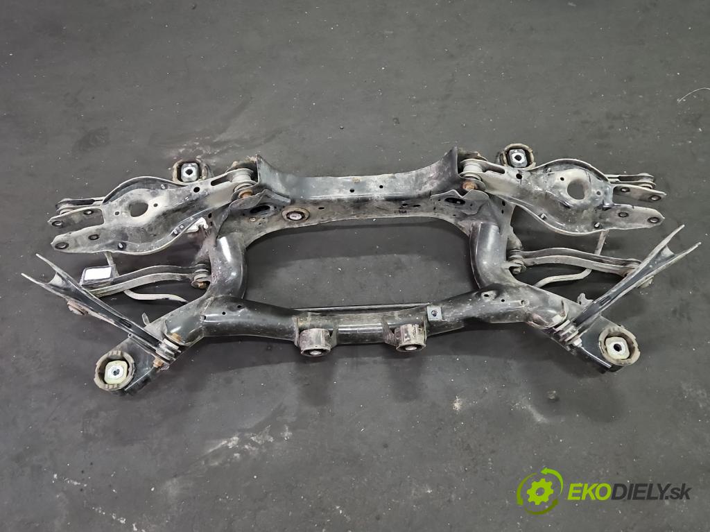 Bmw 3 G20 2018- 2.0 T 184 hp automatic 135 kW 1998 cm3 4- zadní výztuha 6876541 (Zadní výztuha)