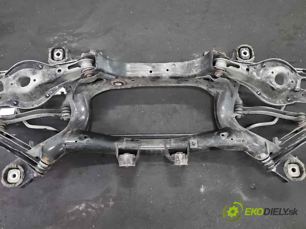 Bmw 3 G20 2018- 2.0 T 184 hp automatic 135 kW 1998 cm3 4- zadní výztuha 6876541 (Zadní výztuha)