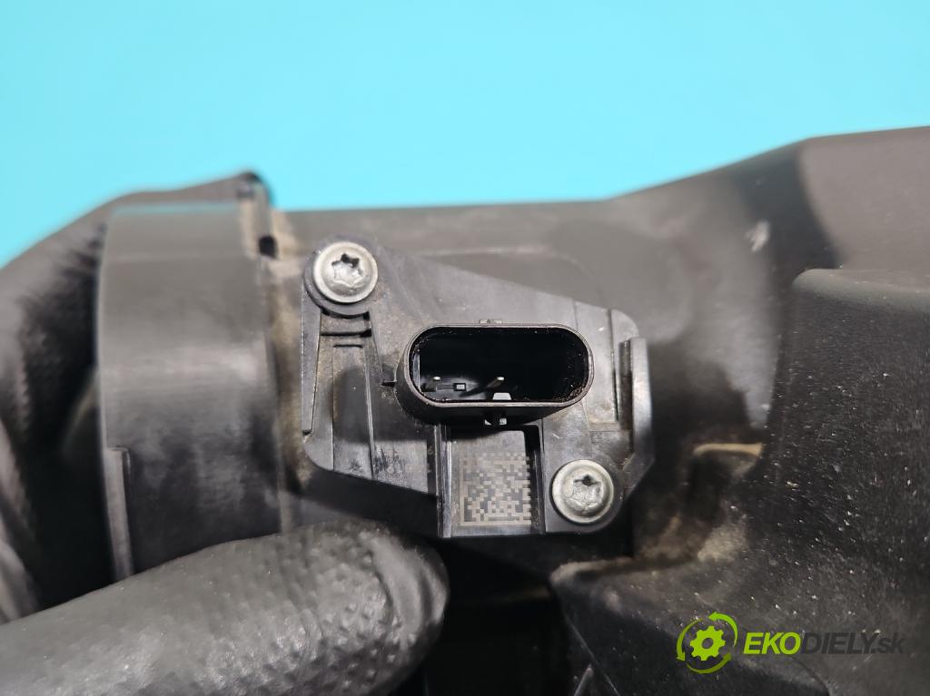 Bmw 3 G20 2018- 2.0 T 184hp automatic 135 kW 1998 cm3 4- obal filtra vzduchu 72423098 (Obal vzduchového filtra)