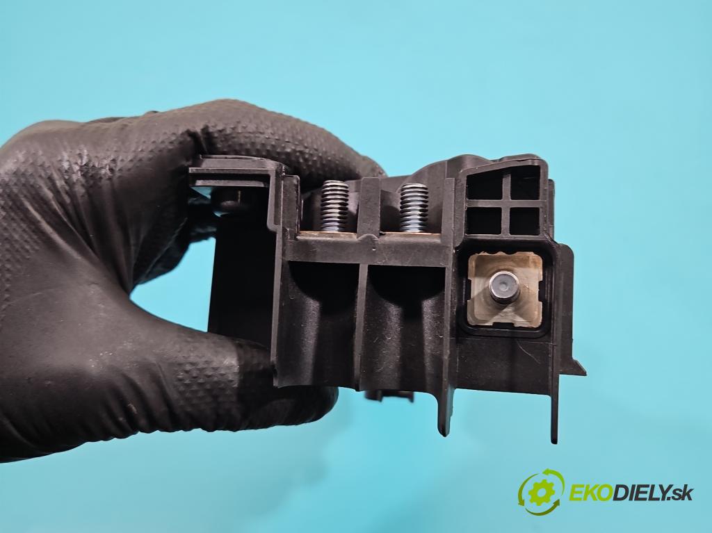 Bmw 3 G20 2018- 2.0 T 184 hp automatic 135 kW 1998 cm3 4- řídící jednotka 19348710