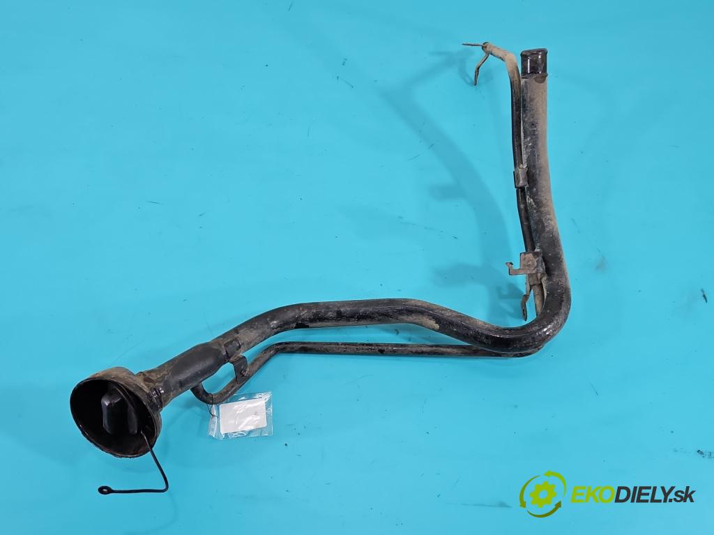 Nissan Qashqai I J10 2006-2013 1.5 dci 106 hp manual 78 kW 1461 cm3 5- Zástrčka: nalévání paliva