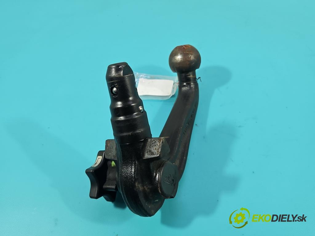 Vw Passat B6 2005-2010 2.0 FSI 150 hp manual 110 kW 1984 cm3 5- oko tažné 3C0803882 (Tažné zařízení)