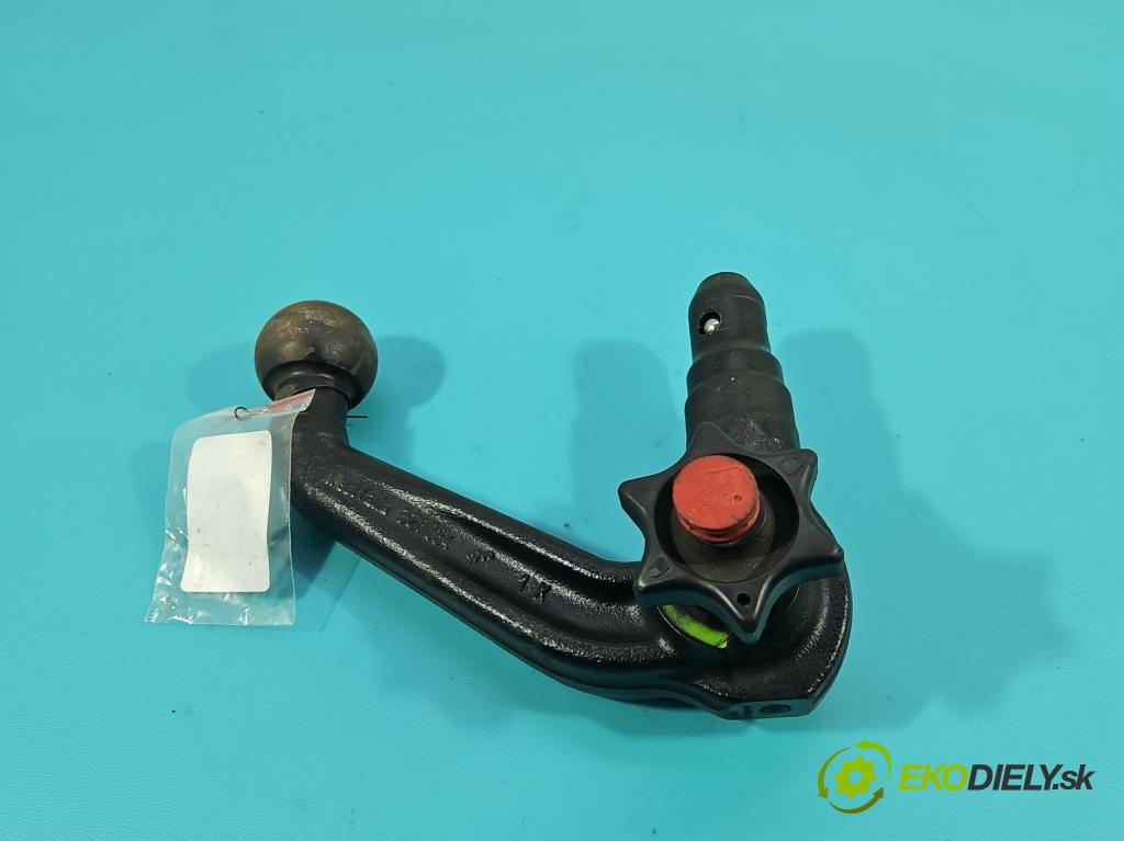 Vw Passat B6 2005-2010 2.0 FSI 150 hp manual 110 kW 1984 cm3 5- oko tažné 3C0803882 (Tažné zařízení)