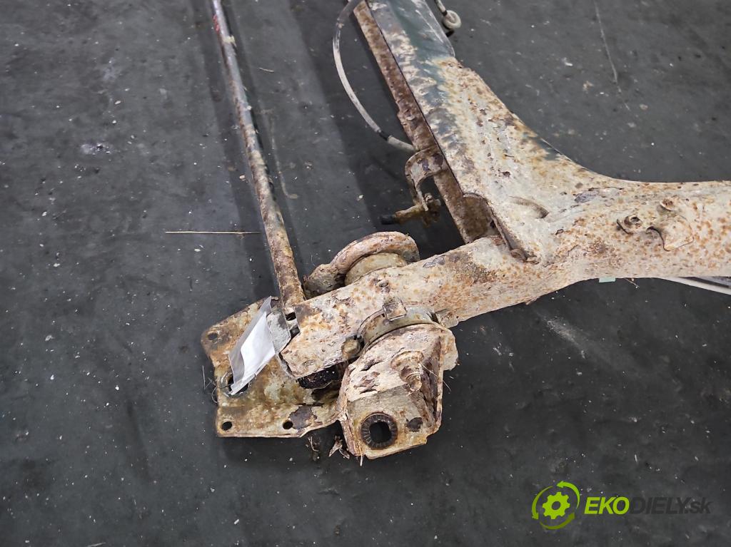 Audi 80 B4 1991-1994 1.9 tdi 90 HP manual 66 kW 1896 cm3 5- zadna výstuha  (Výstuha zadná)