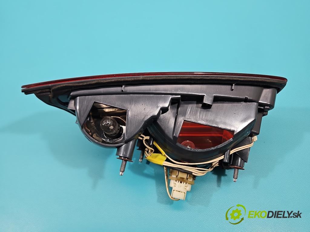 Bmw 5 F10 2010-2017 2.0d 218 HP automatic 160 kW 1995 cm3 5- svetlo / reflektor zadné pravé 7203228 (Kľučka dverí ostatné)