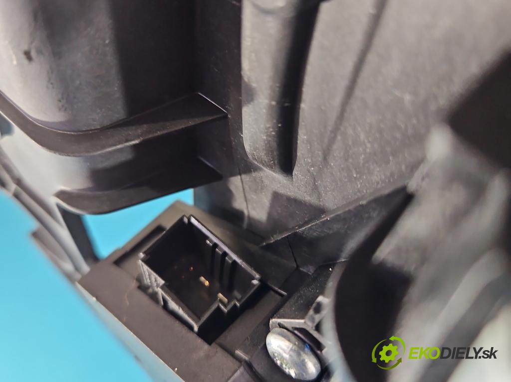 Bmw 5 F10 2010-2017 2.0d 218 HP automatic 160 kW 1995 cm3 5- Střešní okno: 7237960 (Sklo karosérie)