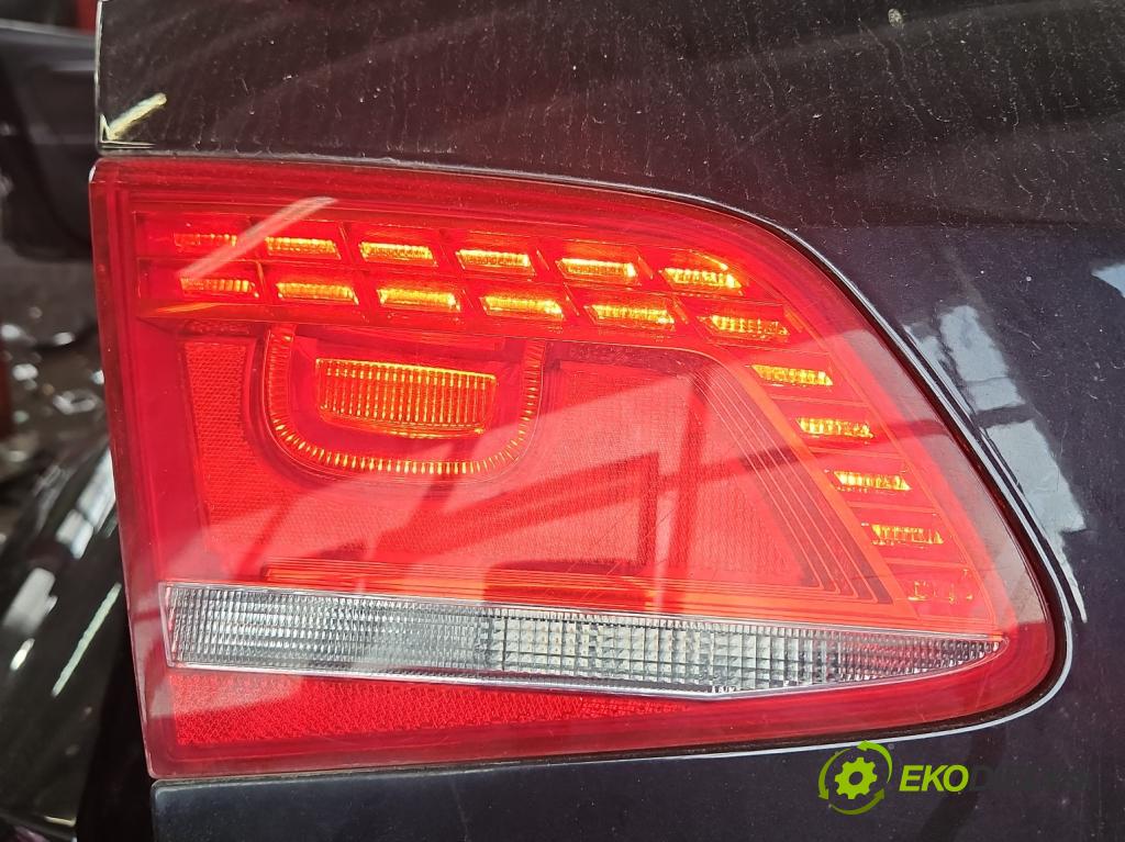 Vw Passat B7 2010-2014 2.0 TSI 211KM automatic 155 kW 1984 cm3 4- světlo zadní levé 3AE945307C (Klika dveří ostatní)