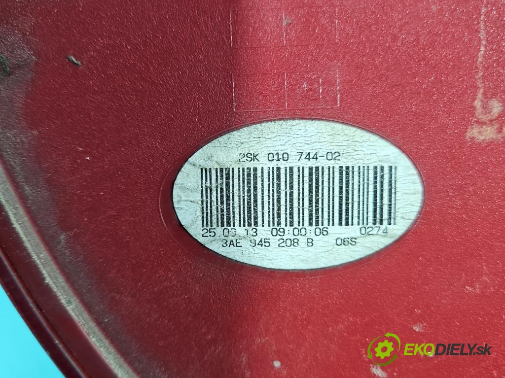 Vw Passat B7 2010-2014 2.0 TSI 211KM automatic 155 kW 1984 cm3 4- světlo zadní pravé 3AE945208B (Klika dveří ostatní)