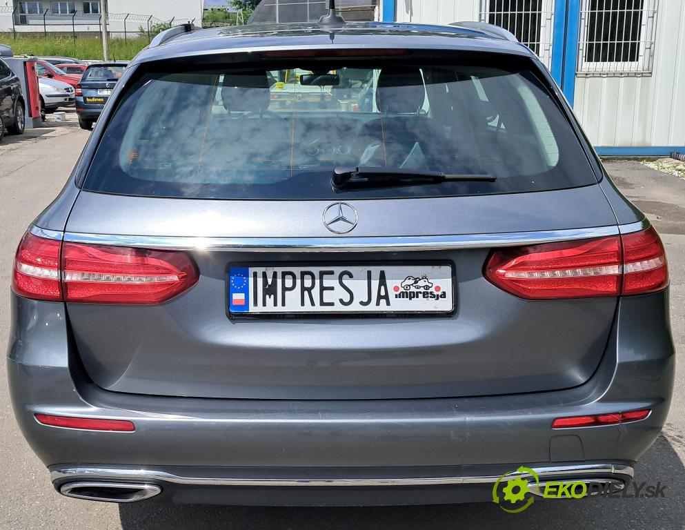 Mercedes E W213 2016-2023 2.0 CDI 194KM: automatic 143 kW 1950 cm3 5- nárazník zadné  (Kľučka dverí ostatné)