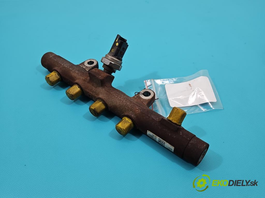 Nissan Qashqai I J10 2006-2013 1.5 dci 106 HP manual 78 kW 1461 cm3 5- lišta vstrekovacia H8200296867 (Vstrekovacia lišta)