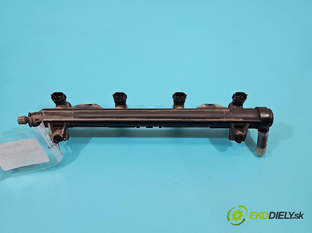 Skoda Fabia II 2007-2014 1.4 16V 86 HP manual 63 kW 1390 cm3 5- vstrek 036906031AG (Vstrekovač paliva)