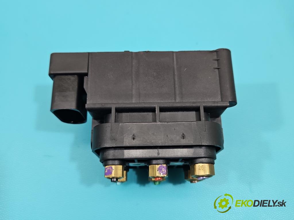 Audi A6 C7 2011-2018 3.0 TDI 313 hp automatic 230 kW 2967 cm3 5- Distributor: 4H0616013A