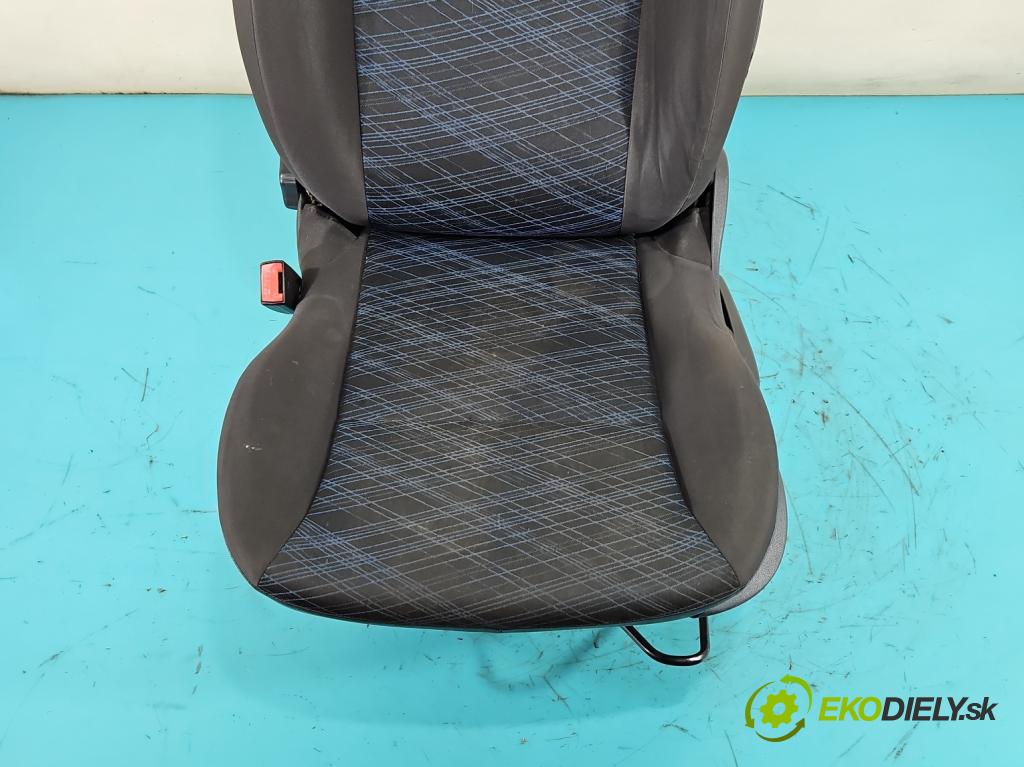 Renault Clio III 2005-2012 1.5 dci 68 HP manual 50 kW 1461 cm3 3- Sedačka ľavý  (Sedadlo)