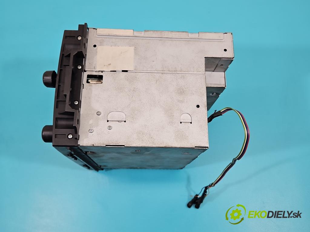 Jeep Patriot 2006-2017 2.4 16V 175 HP automatic 129 kW 2359 cm3 5- Radio originál P56038646AM