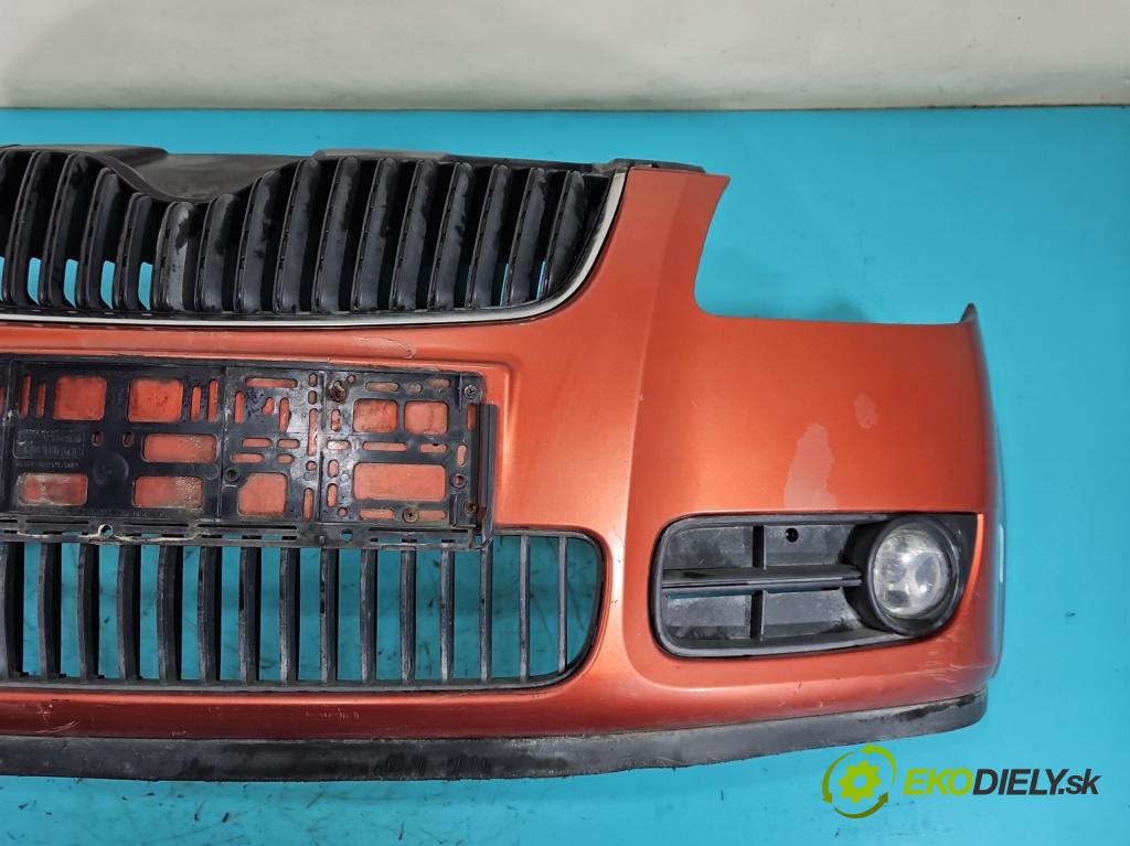 Skoda Fabia II 2007-2014 1.4 16V 86 HP manual 63 kW 1390 cm3 5- nárazník predné  (Kľučka dverí ostatné)