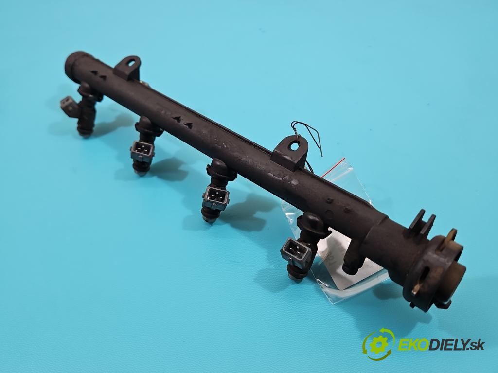 Skoda Octavia I 1996-2010 1.6 8V 75 HP manual 55 kW 1598 cm3 5- vstrek 032133319B (Vstrekovač paliva)