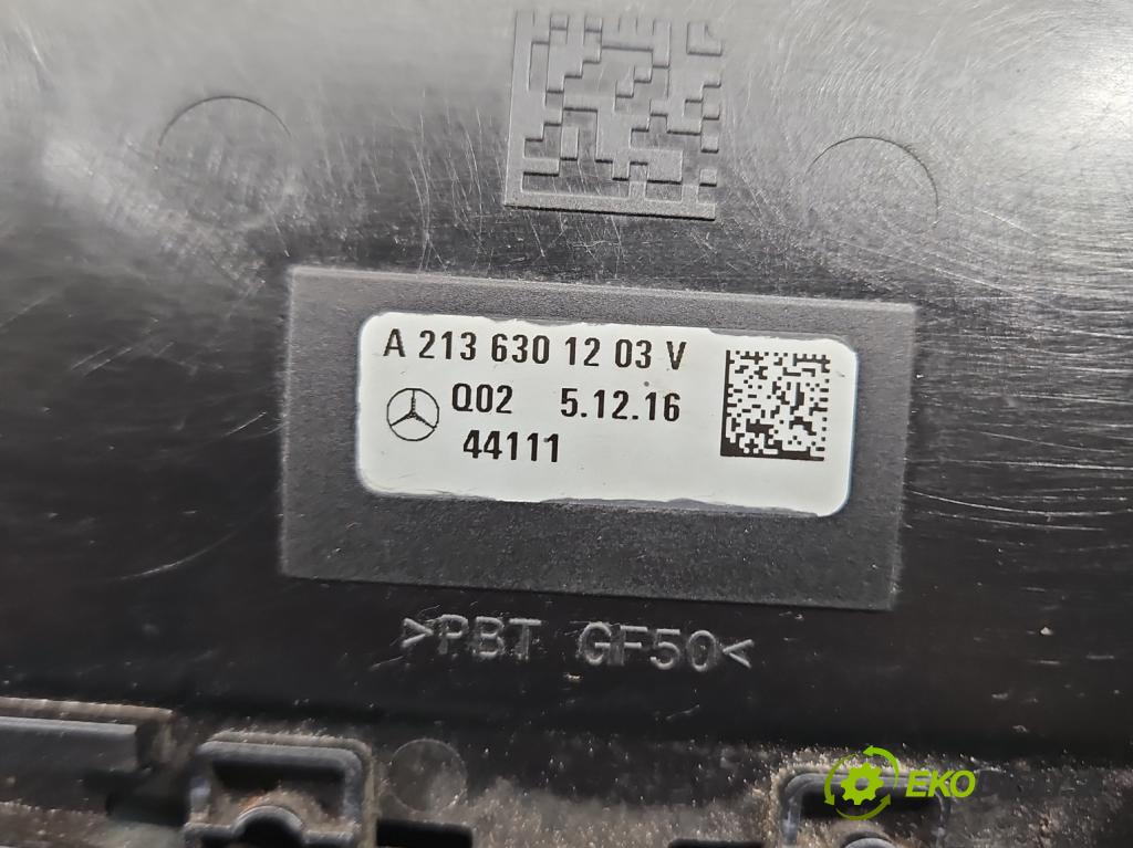 Mercedes E W213 2016-2023 2.0 CDI 194KM automatic 143 kW 1950 cm3 5- Klapka nalévání paliva A2136301203V (Klika dveří ostatní)