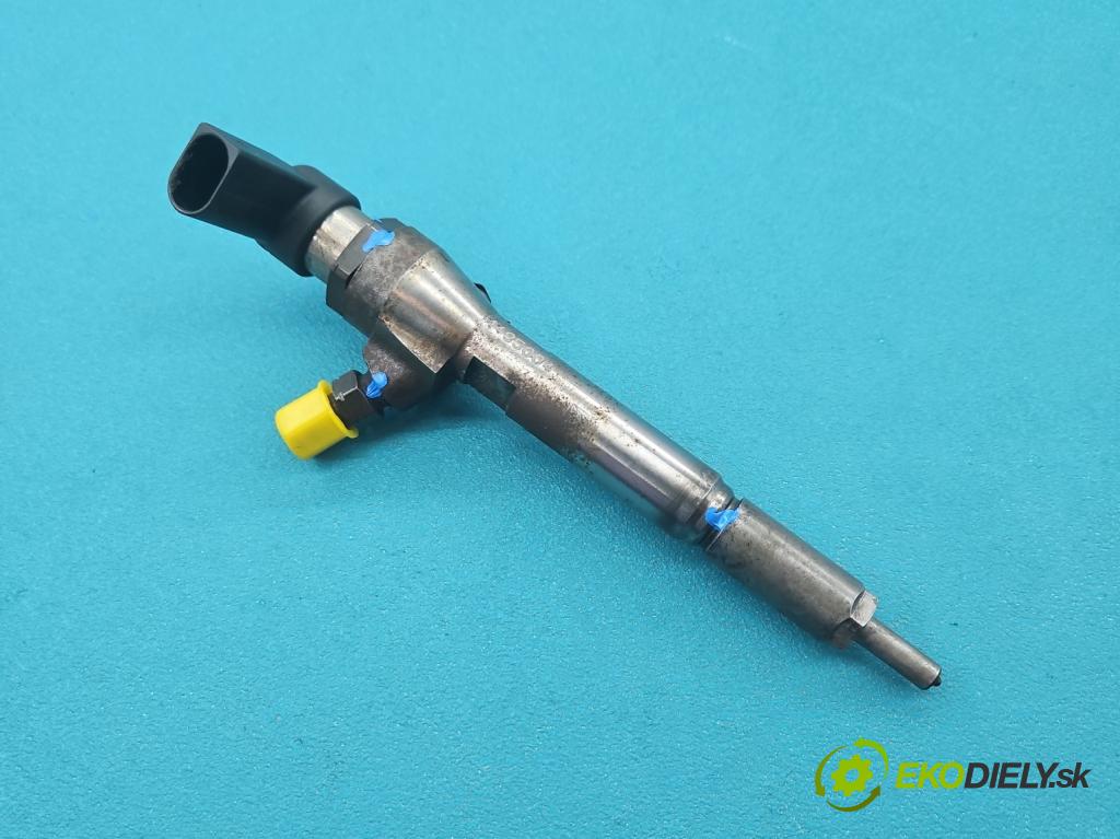 Nissan Qashqai I J10 2006-2013 1.5 dci 106 hp manual 78 kW 1461 cm3 5- vstřikovač 8200294788 (Vstřikovač paliva)