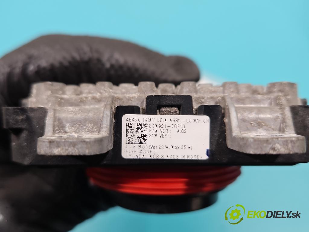 Mitsubishi Outlander III 2012-2022 2.4 135 HP automatic 99 kW 2360 cm3 5- střídač: xenon  (Riadiaca jednotka xenónu)