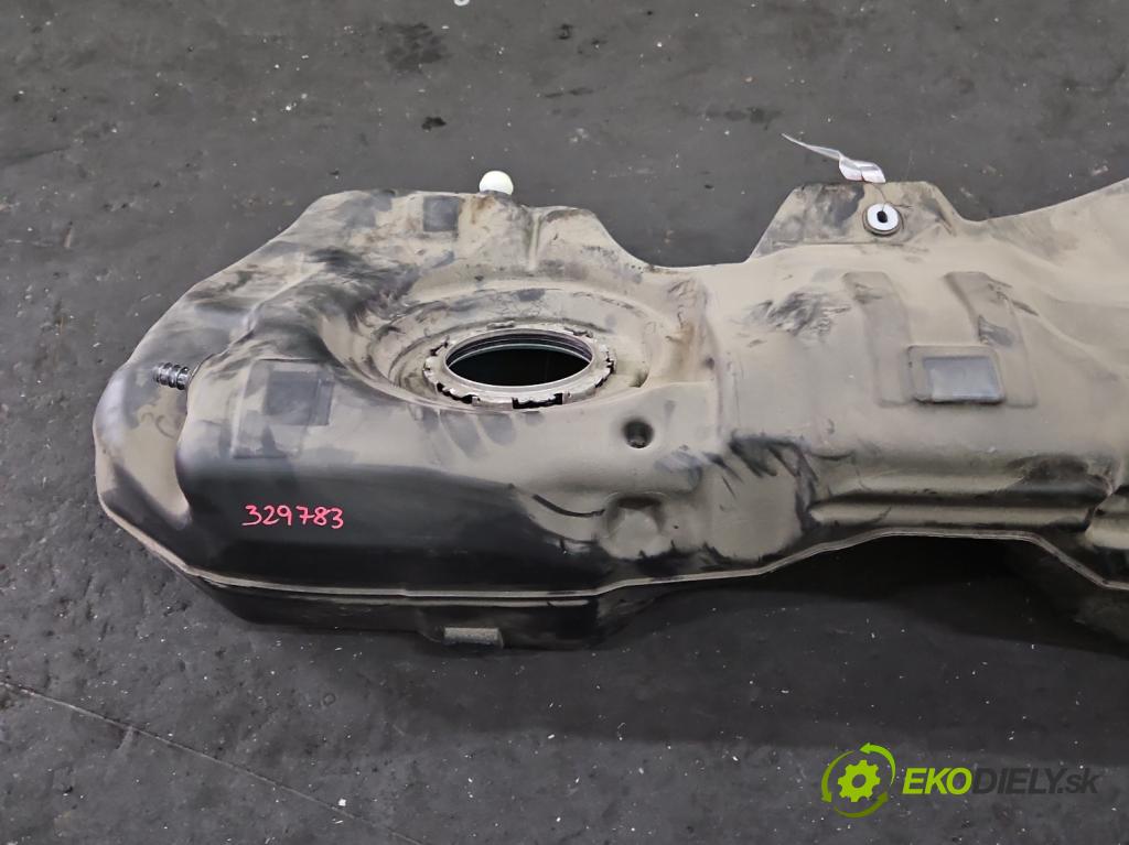 Bmw 3 G20 2018- 2.0 T 184 hp automatic 135 kW 1998 cm3 4- Nádrž: paliva 7449039 (Palivová nádrž)