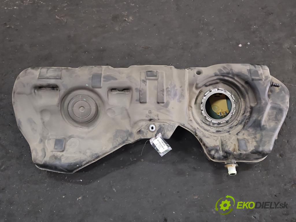 Bmw 3 G20 2018- 2.0 T 184 hp automatic 135 kW 1998 cm3 4- Nádrž: paliva 7449039 (Palivová nádrž)