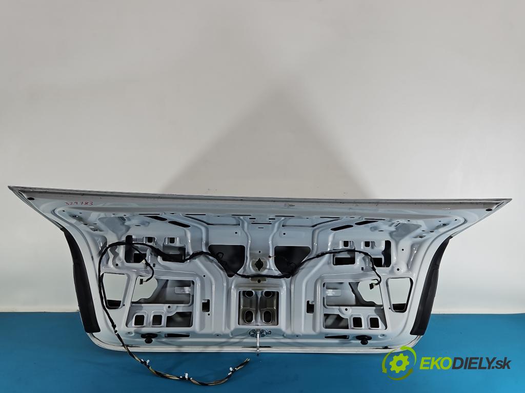 Bmw 3 G20 2018- 2.0 T 184 hp automatic 135 kW 1998 cm3 4- zadní kufrové dveře  (Zadní kapota (kufr))