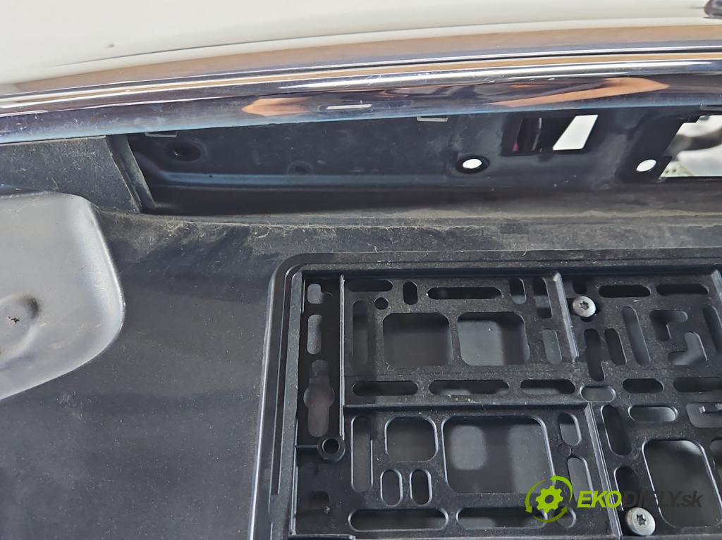 Mercedes E W213 2016-2023 2.0 CDI 194KM automatic 143 kW 1950 cm3 5- zadní kufrové dveře  (Zadní kapota (kufr))