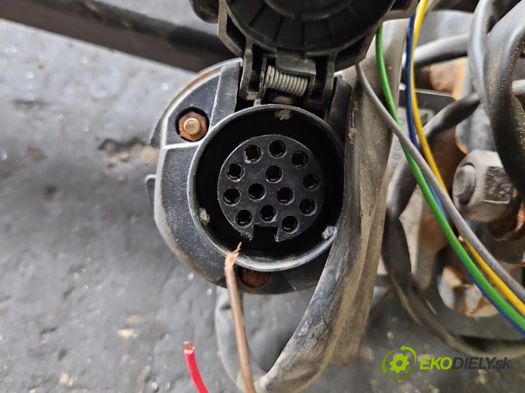 Jeep Patriot 2006-2017 2.4 16V 175 hp automatic 129 kW 2359 cm3 5- oko tažné  (Tažné zařízení)