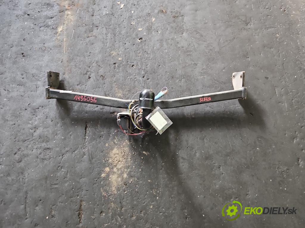 Jeep Patriot 2006-2017 2.4 16V 175 HP automatic 129 kW 2359 cm3 5- Hák: vlečení:  (Ťažné zariadenie)