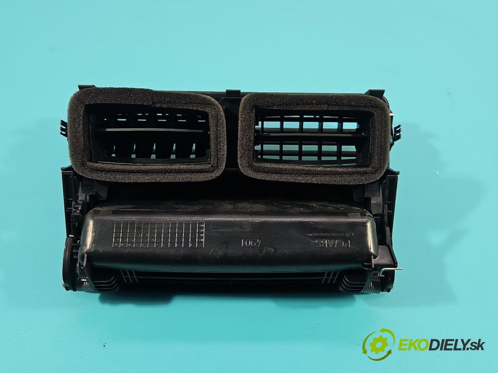 Skoda Octavia II 2004-2013 1.6 FSI 116 HP manual 85 kW 1598 cm3 5- Mřížka: kúrenia stredová  (Mriežka kúrenia (fukár))