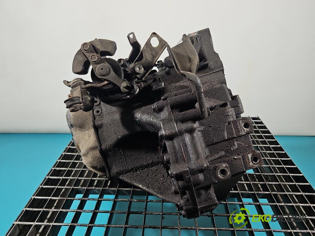 Toyota Corolla E12 2001-2009 1.4 vvti 97KM manual 71 kW 1398 cm3 5- převodovka stupňová manual C60 2