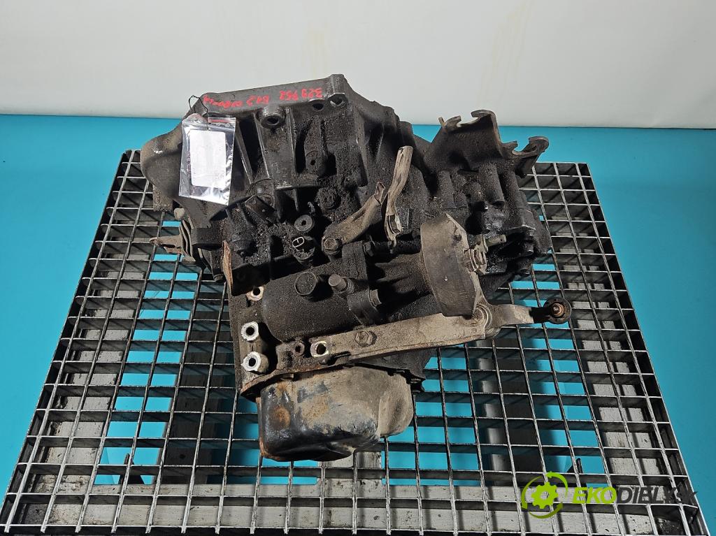 Toyota Corolla E12 2001-2009 1.4 vvti 97KM manual 71 kW 1398 cm3 5- převodovka stupňová manual C60 2