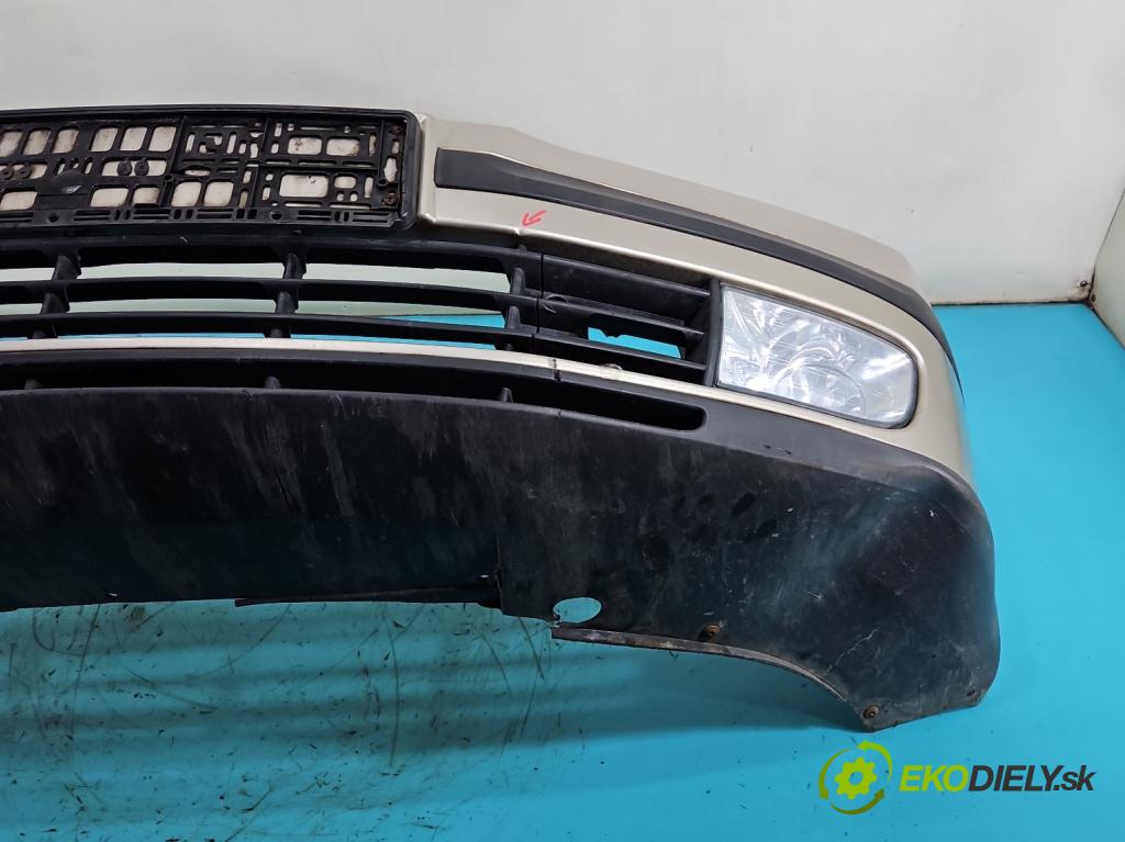 Skoda Octavia II 2004-2013 1.6 FSI 116 hp manual 85 kW 1598 cm3 5- nárazník přední  (Klika dveří ostatní)
