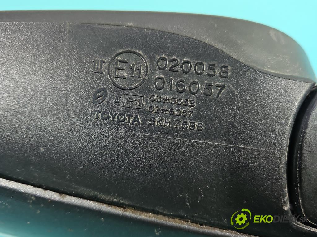 Toyota Avensis II T25 2003-2008 2.0 D4D 126 hp manual 93 kW 1998 cm3 5- zpětné zrcátko levé  (Klika dveří ostatní)