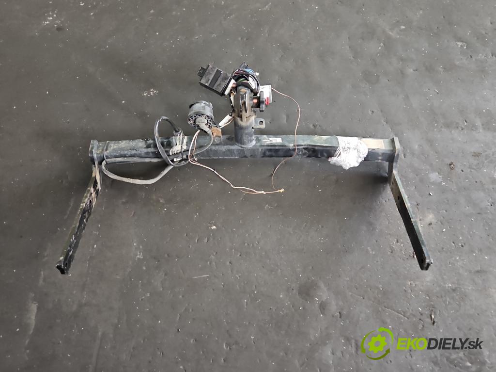 Audi A6 C7 2011-2018 3.0 TDI 313 hp automatic 230 kW 2967 cm3 5- oko tažné (Tažné zařízení)