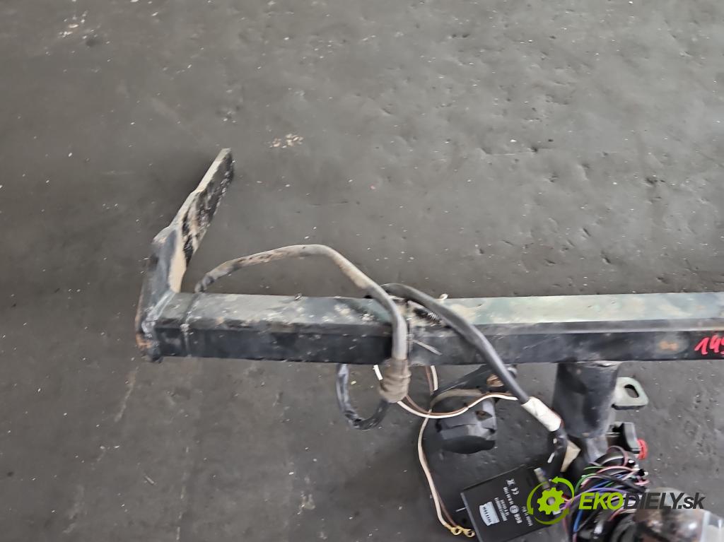 Audi A6 C7 2011-2018 3.0 TDI 313 hp automatic 230 kW 2967 cm3 5- oko tažné (Tažné zařízení)