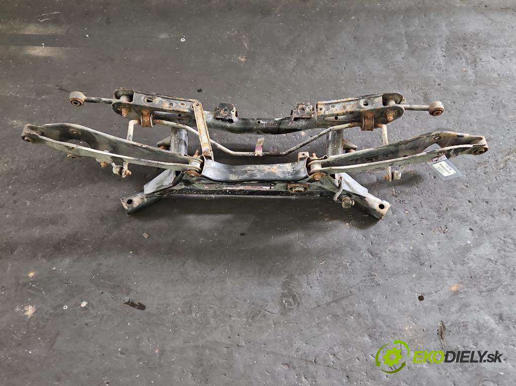 Jeep Patriot 2006-2017 2.4 16V 175 hp automatic 129 kW 2359 cm3 5- zadní výztuha  (Zadní výztuha)