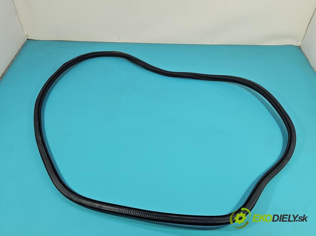 Audi A6 C7 2011-2018 3.0 TDI 313 hp automatic 230 kW 2967 cm3 5- Těsnění: dveře zadní levé  (Karoserie ostatní)