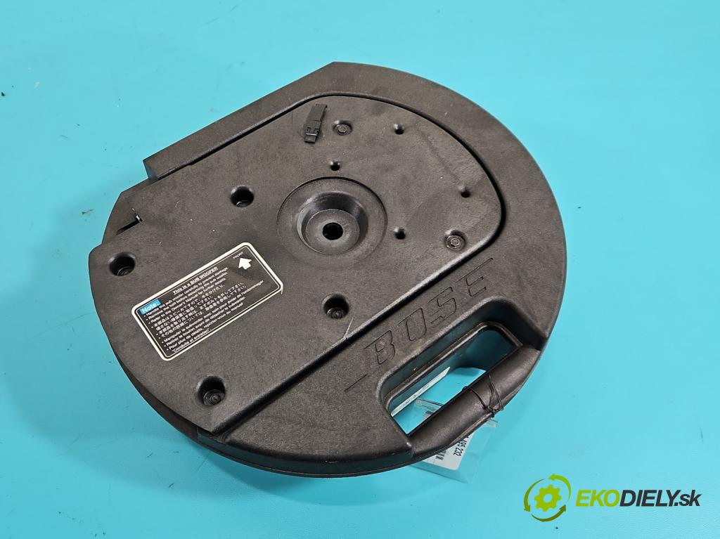 Mazda 6 I GG 2002-2007 2.0 citd 121KM manual 89 kW 1998 cm3 5- Subwoofer: GJ5A66960 (Audio zariadenie)