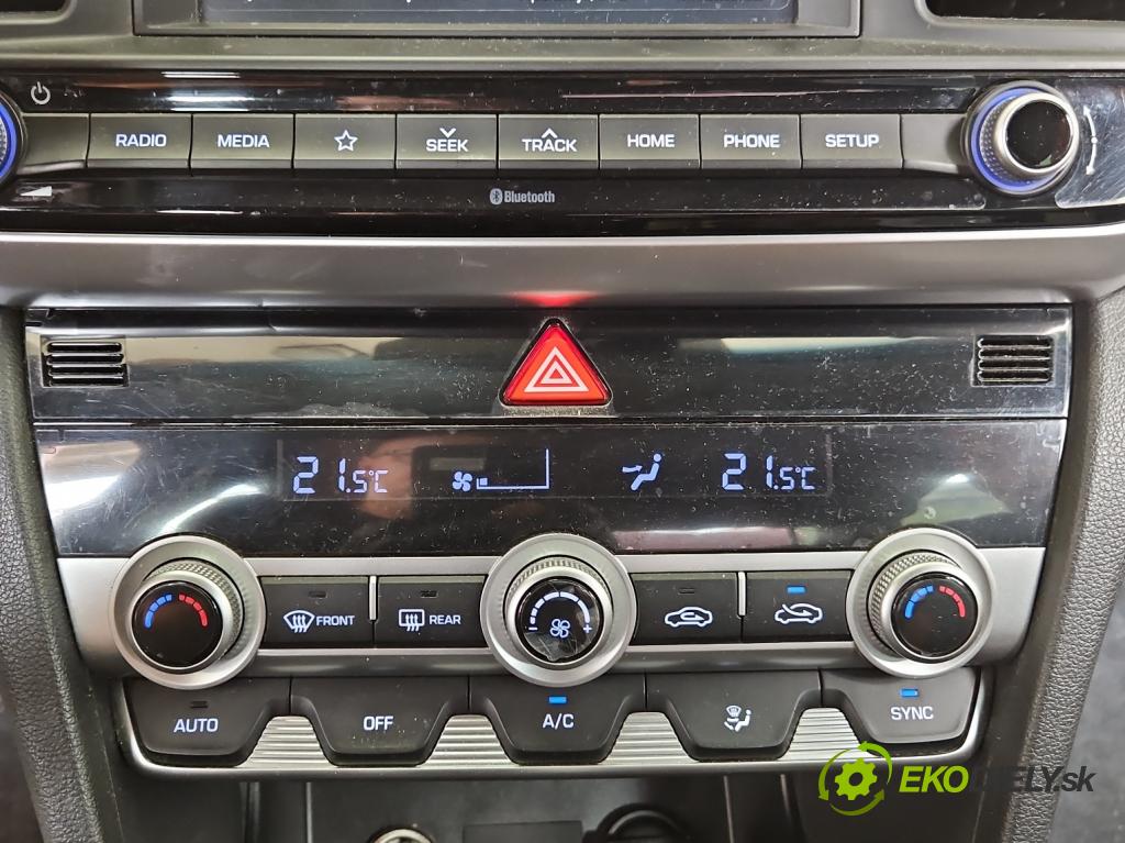 Hyundai Elantra VI 2015-2020 1.6 16V 128 HP manual 93,8 kW 1591 cm3 4- panel kúrenia 97250-F2DC0