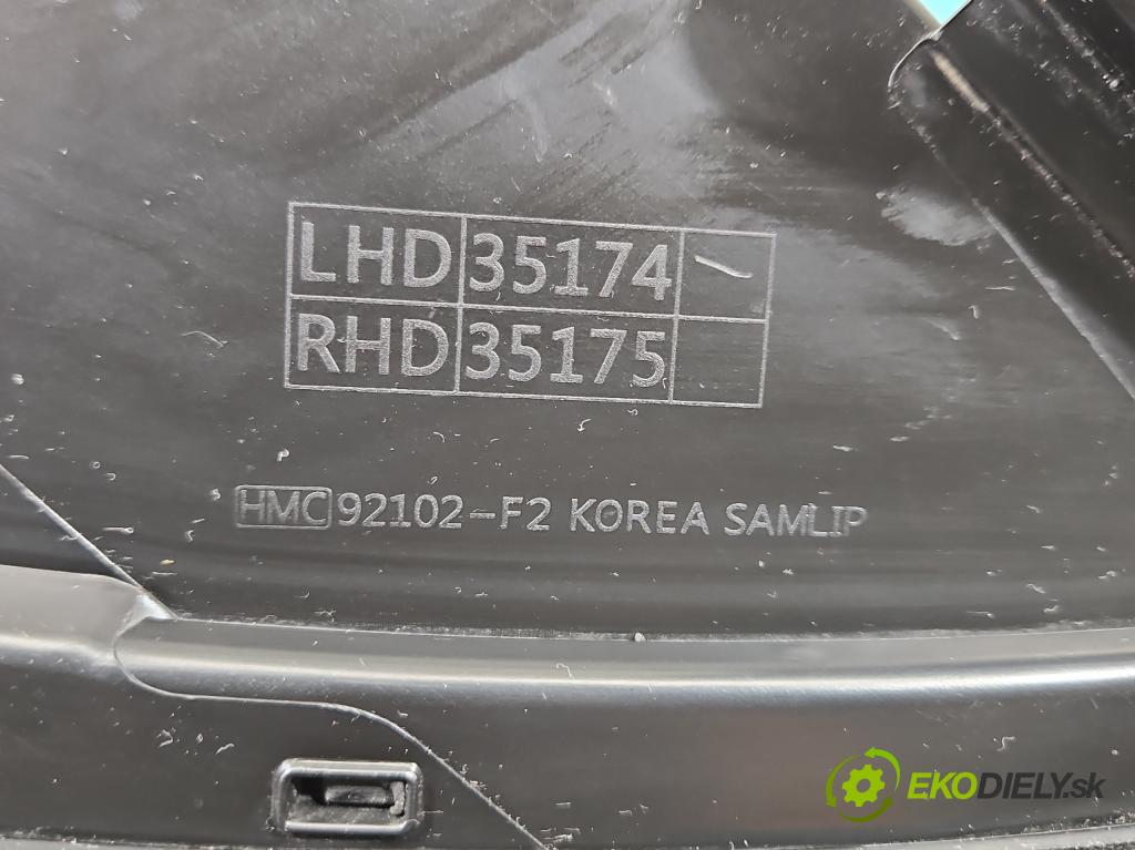 Hyundai Elantra VI 2015-2020 1.6 16V 128 HP manual 93.8 kW 1591 cm3 4- Reflektor: pravý 92102-F2 (Svetlo predné pravé)