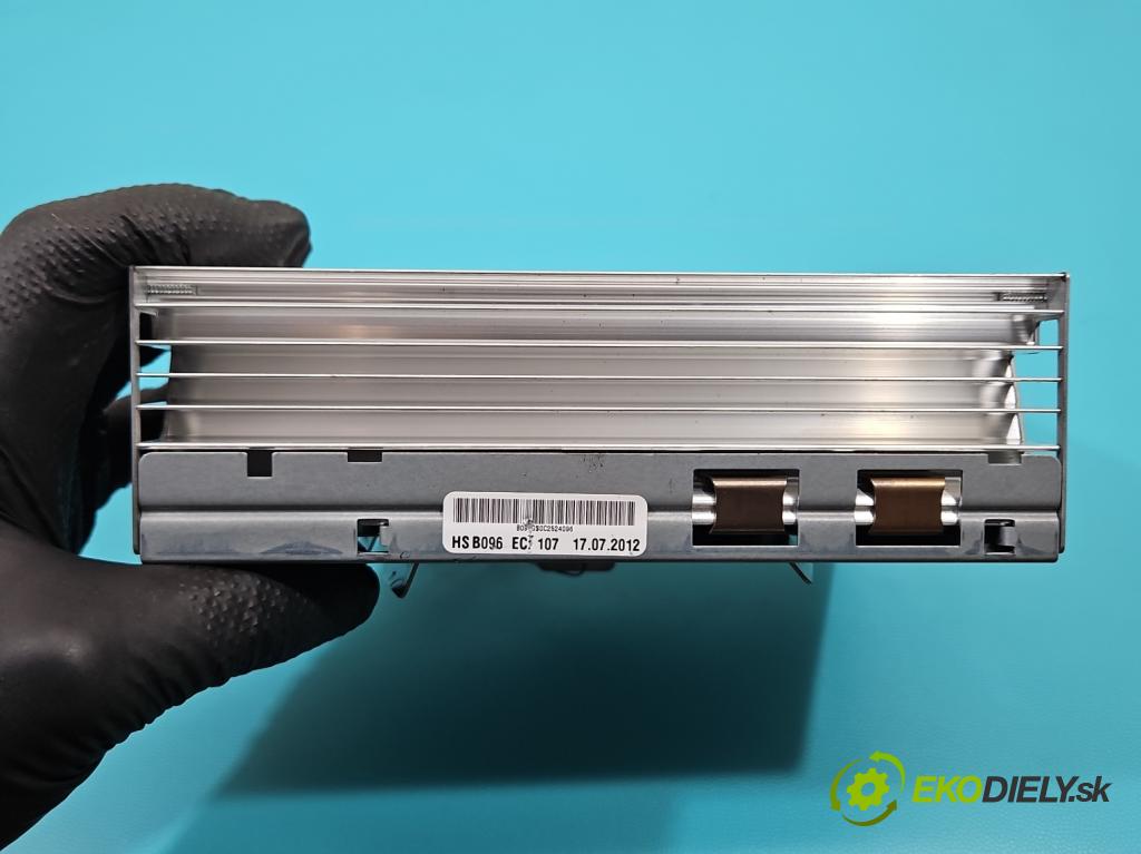 Bmw 5 F10 2010-2017 2.0d 218 HP automatic 160 kW 1995 cm3 5- Zesilovač: 9266356 (Zosilňovač)