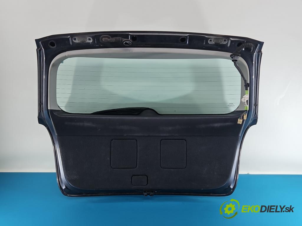 Toyota Avensis II T25 2003-2008 2.0 D4D 126 hp manual 93 kW 1998 cm3 5- zadní kufrové dveře  (Zadní kapota (kufr))