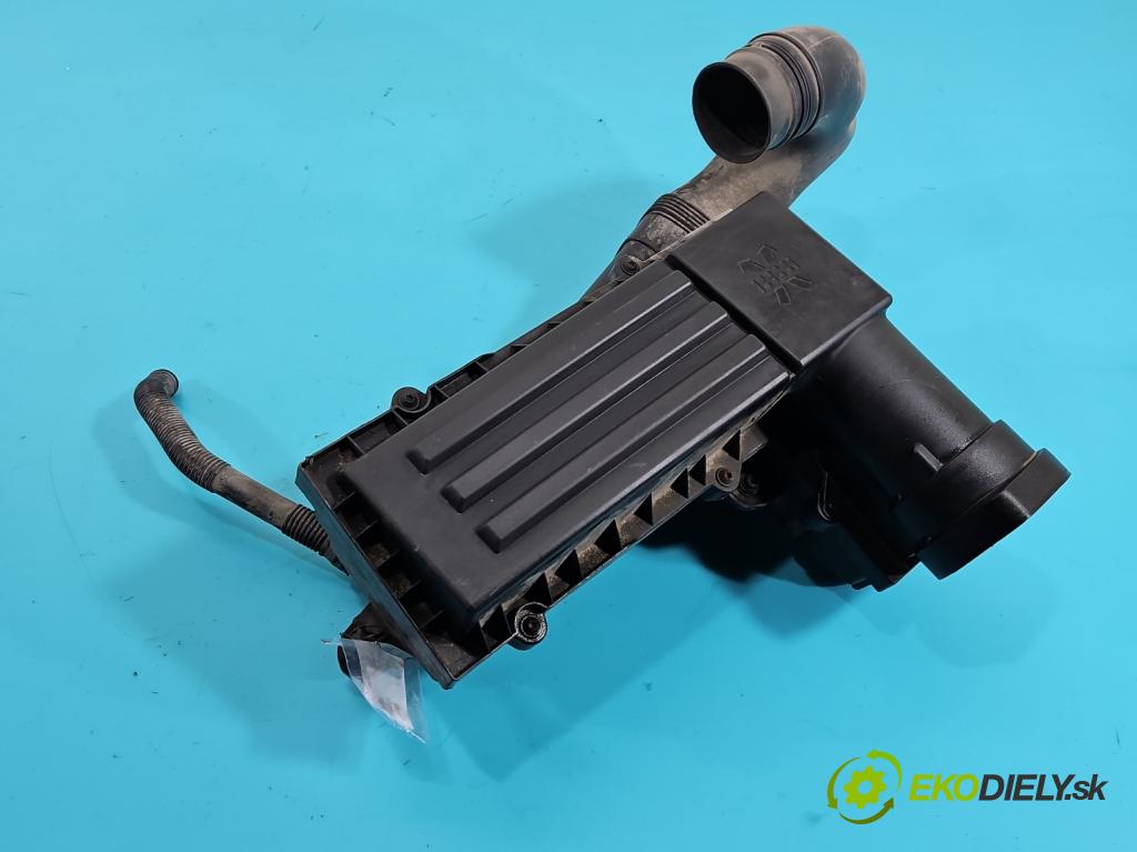 Vw Passat B7 2010-2014 2.0 TSI 211KM automatic 155 kW 1984 cm3 4- obal filtra vzduchu 1K0129607AG (Obal vzduchového filtra)