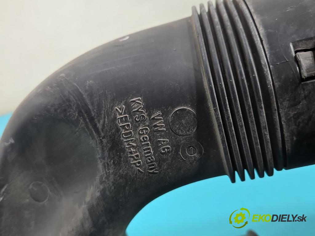 Vw Passat B7 2010-2014 2.0 TSI 211KM automatic 155 kW 1984 cm3 4- obal filtra vzduchu 1K0129607AG (Obal vzduchového filtra)