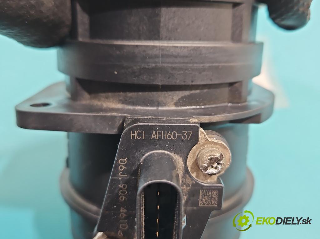 Vw Passat B7 2010-2014 2.0 TSI 211KM automatic 155 kW 1984 cm3 4- průtokoměr: 06J906461D (Váha vzduchu)