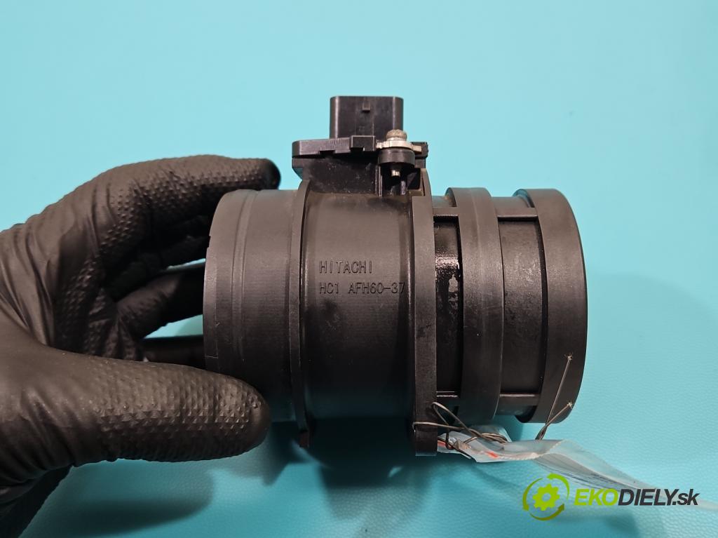 Vw Passat B7 2010-2014 2.0 TSI 211KM automatic 155 kW 1984 cm3 4- průtokoměr: 06J906461D (Váha vzduchu)