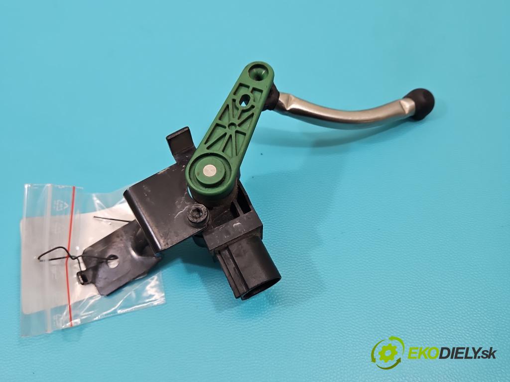 Vw Passat B7 2010-2014 2.0 TSI 211KM automatic 155 kW 1984 cm3 4- snímač nastavenia xenon  (Snímač)