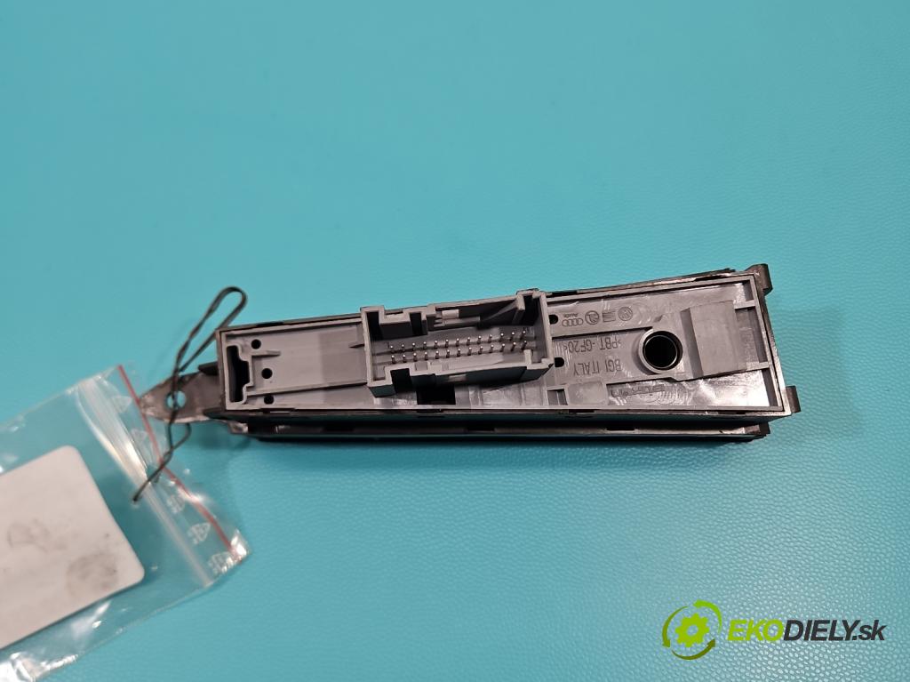 Vw Passat B7 2010-2014 2.0 TSI 211KM automatic 155 kW 1984 cm3 4- prepínač brzda: ručný 3AB927137 (Prepínacie páčky pod volantom)