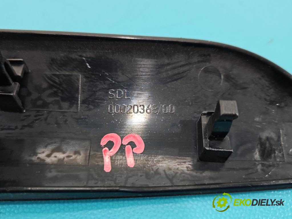 Vw Passat B7 2010-2014 2.0 TSI 211KM automatic 155 kW 1984 cm3 4- lišta ozdobná interiéry: 3AB858366D